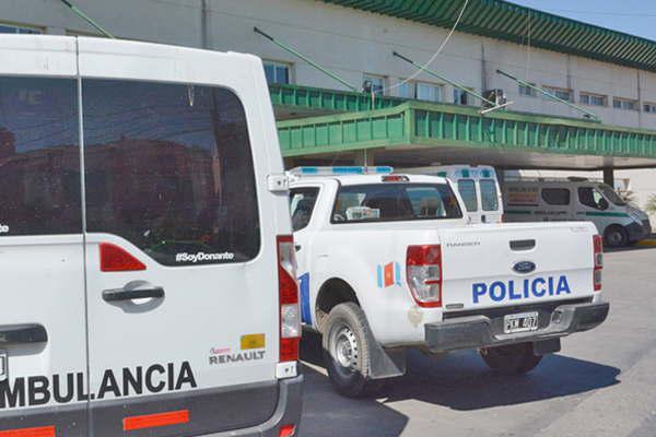 Discutioacute con su novia en la casa de sus  suegros y ella lo acuchilloacute en el abdomen