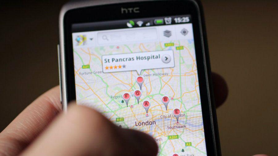Encontroacute en Google Maps a su esposa con su supuesto amante