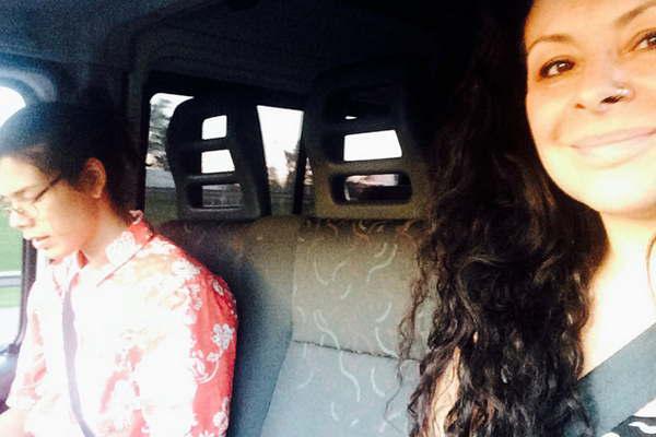 Se sube a su bici para disfrutar y ser feliz 