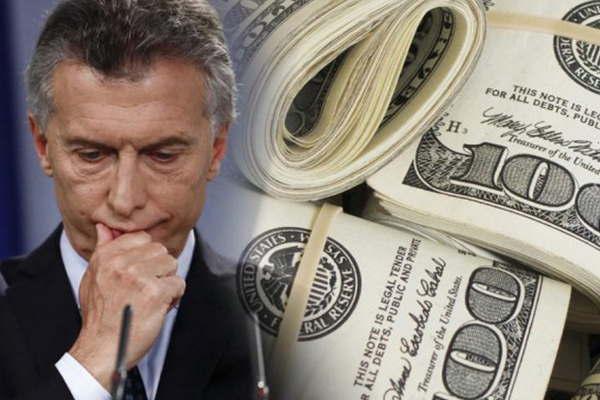 Estiman que el fujo de doacutelares equilibraraacute la macroeconomiacutea