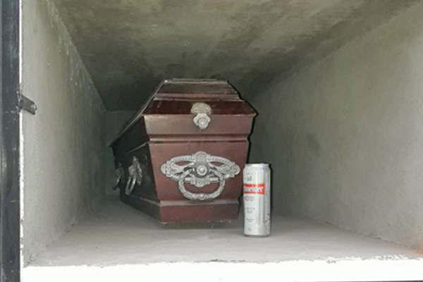 La tumba de Pérez fue profanada