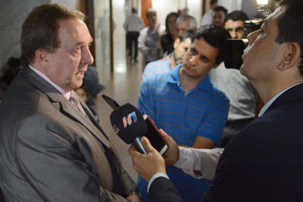 Imputan a empresario boliviano e incautan ropa en miles de pesos