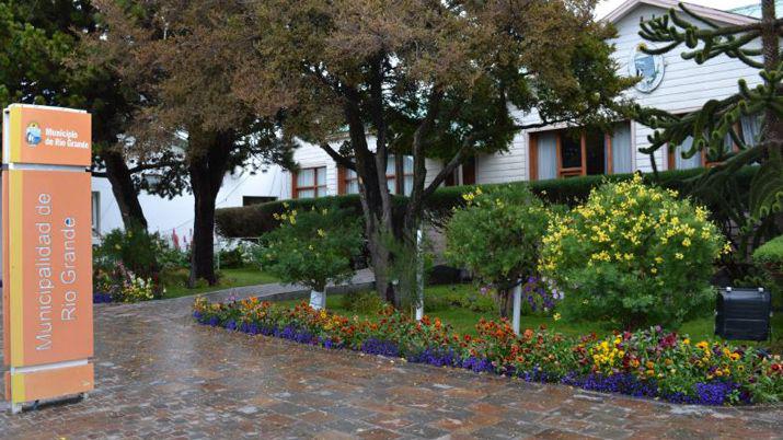 Intendente pediacutea favores sexuales a hombres a cambio de trabajo