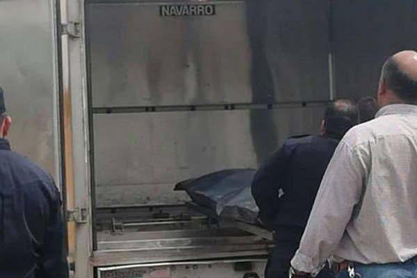 Investigan si joven mutilado por el tren se suicidoacute o fue asesinado