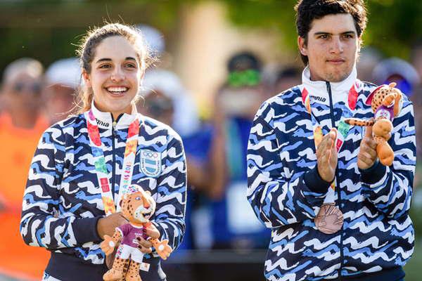 Dos bronces en triples y golf 