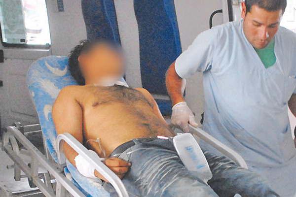 Atacan a cuchilladas y trompadas a un hombre que fue testigo en una causa 
