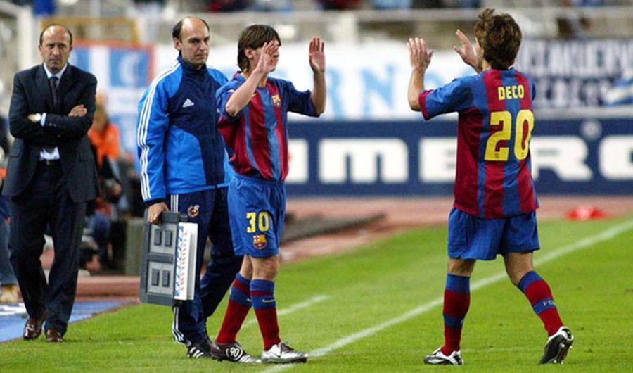 Video  A 14 antildeos del debut de Messi en Barcelona