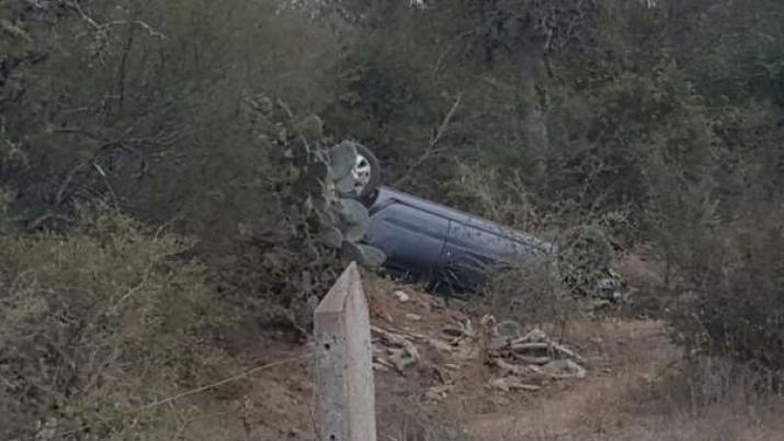 Alumna que iba al colegio sufrioacute lesiones tras el vuelco de un auto