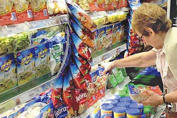 Estiman que salarios de jubilados perderaacuten 20-en-porciento- este antildeo ante la inflacioacuten