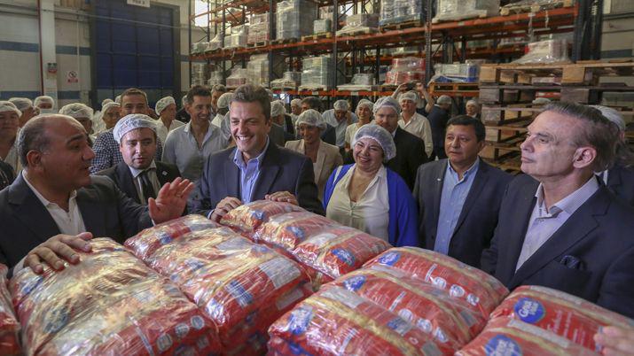 Sergio Massa con Juan Manzur en Tucumaacuten