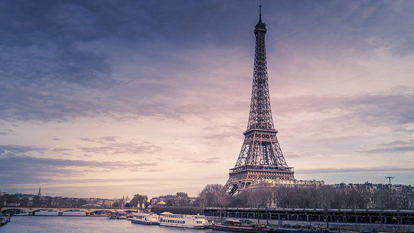 Viral- La foto distorcionada de la Torre Eiffel