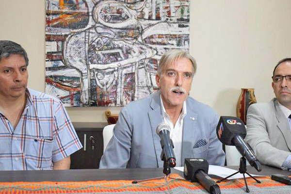 La Municipalidad de la Capital continuaraacute con controles de las frecuencias de los colectivos