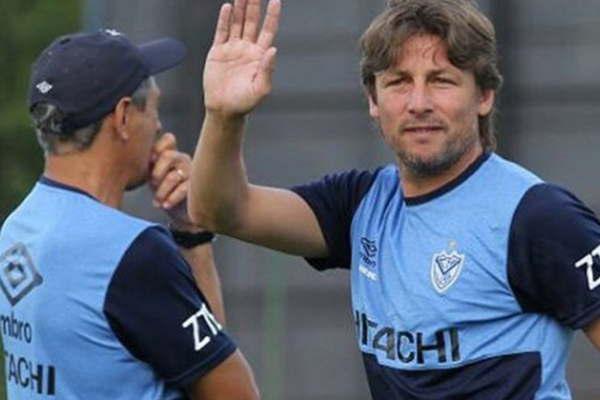 Gabriel Heinze salioacute a respaldar a Nicolaacutes Otamendi