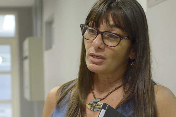 Preventiva para un abuelo que habriacutea vejado a una nintildea de 6 antildeos