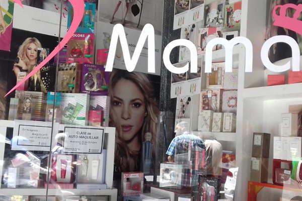 Los comercios indican que la demanda por el Diacutea de la Madre soacutelo busca promociones y oferta