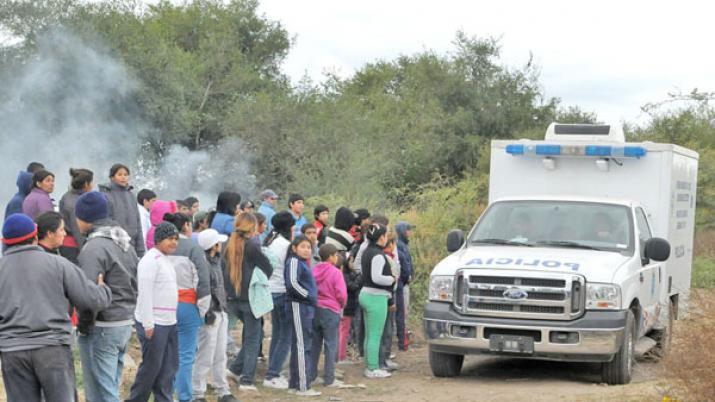 Un hombre se pegoacute un tiro en la cabeza frente a su hermano