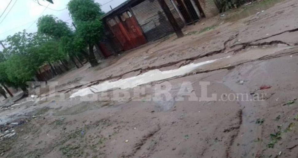 En la mantildeana cayeron 75 mm de lluvia- se hunden calles y hay edificios con filtraciones