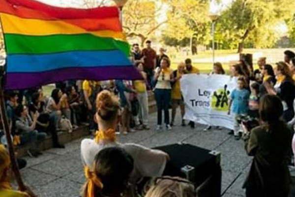 Uruguay aproboacute la Ley Integral para Personas Trans