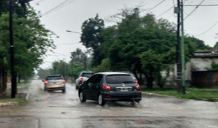 Llueve torrencialmente en la ciudad de Loreto