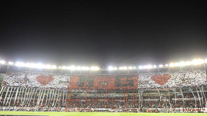 VIDEO  Asiacute se vio el mural en homenaje a Marcelo Gallardo