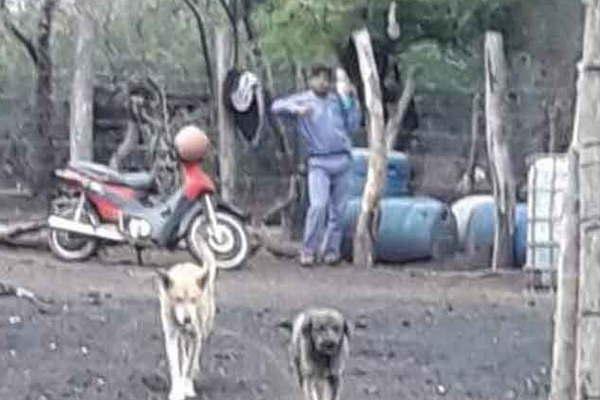 Murioacute el hombre que se prendioacute fuego tras 11 diacuteas de agoniacutea