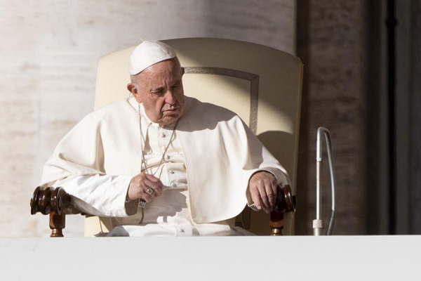 El Papa cesoacute a obispo por su mala gestioacuten