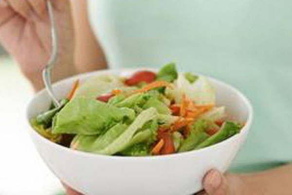 Cada vez maacutes santiaguentildeos eligen ser veganos o vegetarianos