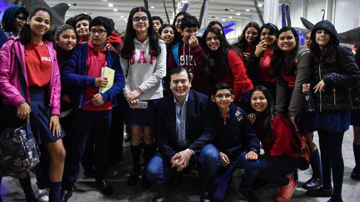 El Gobernador visitoacute la Feria de Ciencia y Tecnologiacutea