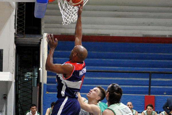 Independiente va por maacutes ante Oberaacute