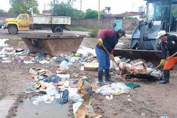Luego de las lluvias el municipio reforzoacute la limpieza en la ciudad