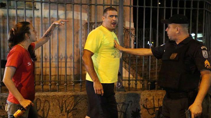 Graves incidentes tras el triunfo de Bolsonaro en Brasil