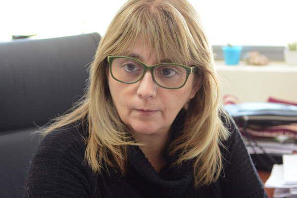 Funcionario denuncioacute que vecinos le advirtieron- Cuidaacute a tu familia