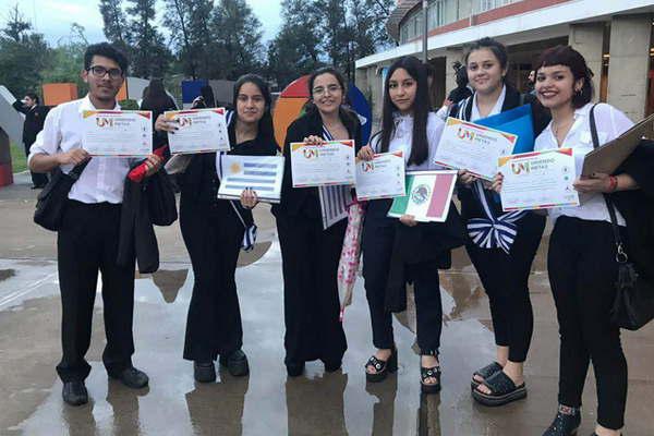 Estudiantes del Instituto Jorge Gottau tuvieron una interesante experiencia 