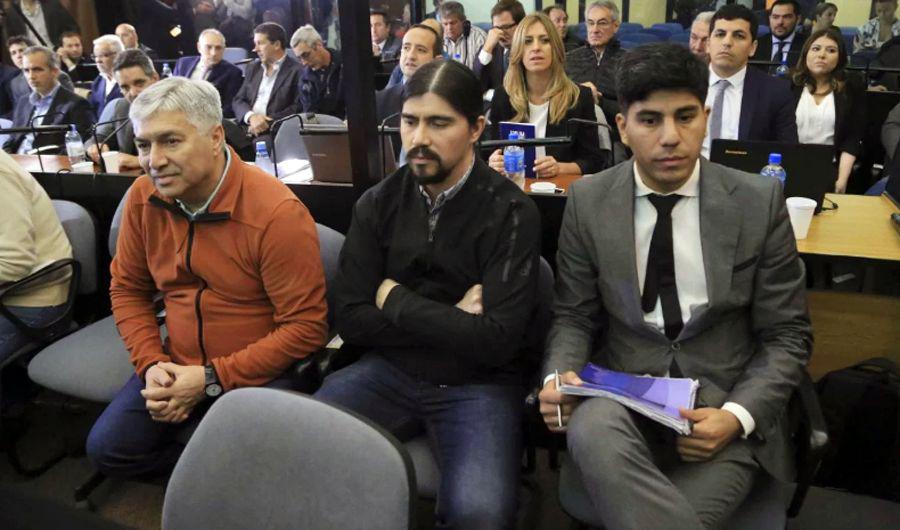 Arrancoacute el juicio contra Laacutezaro Baacuteez