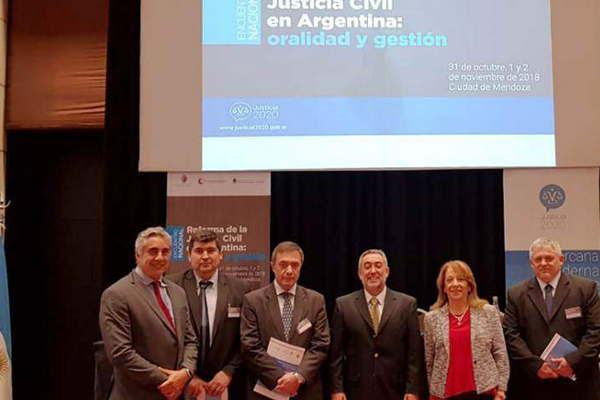 Argibay acompantildea a jueces locales al Encuentro Nacional de Reforma de la Justicia Civil