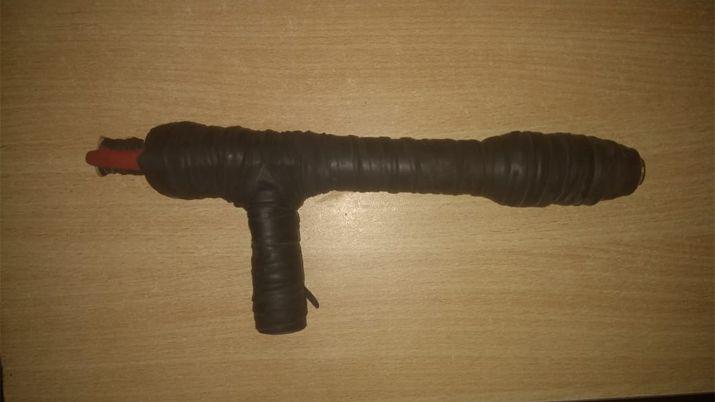 Usaron una tumbera para herirlo