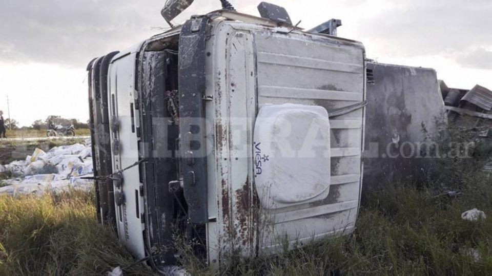El choque generó un amplio operativo policial de la Comisaría 35 y del Departamento de Seguridad Ciudadana N° 8