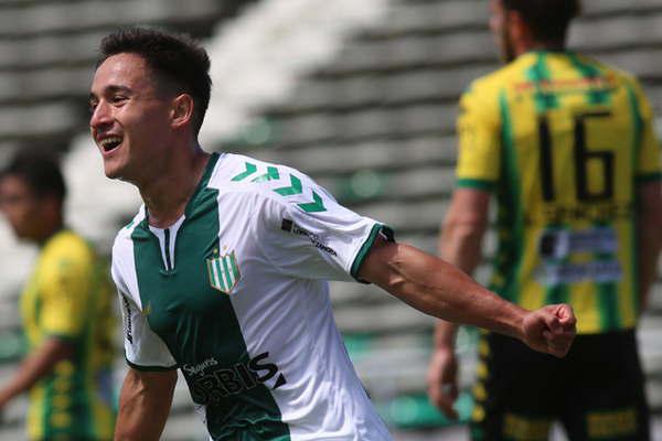 Banfield fue contundente y goleoacute a Aldosivi