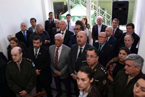 El fiscal general en la inauguracioacuten del Laboratorio de Geneacutetica