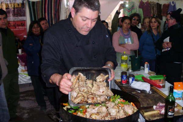 Conmocioacuten por la muerte de un conocido chef santiaguentildeo que aparecioacute ahorcado 