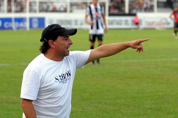 Jugamos mal expresoacute Coleoni