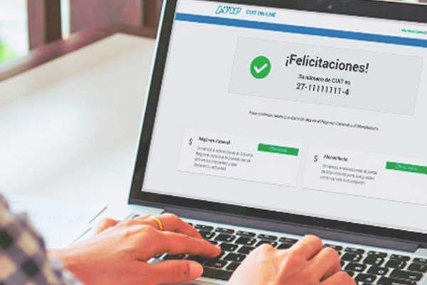 Inscriben a docentes para cubrir cargos 