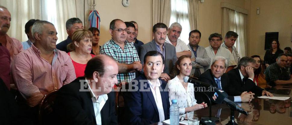 Zamora anuncioacute la segunda parte del bono que seraacute de 10 mil y se pagaraacute en dos partes