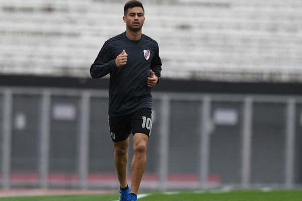 El Pity se entrenoacute con normalidad y seraacute titular