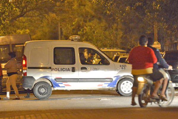 Remisero contoacute la odisea que vivioacute durante un violento asalto