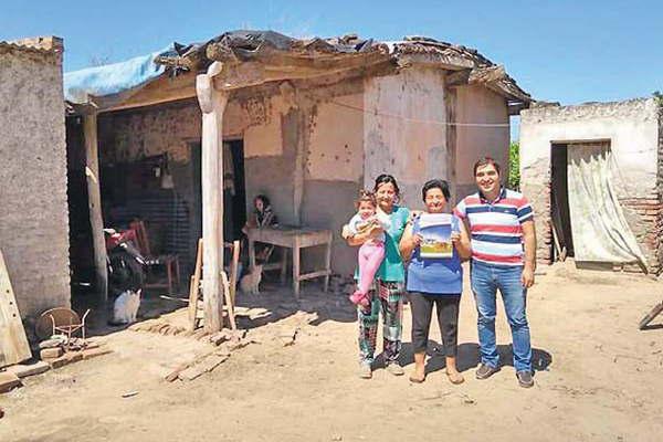Iniciaraacuten la construccioacuten de viviendas sociales para vecinos de Manogasta