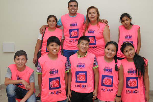 Estudiantes de la comunidad wichi competiraacuten en el Maratoacuten de EL LIBERAL