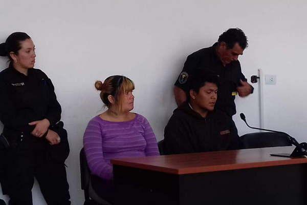 A Tatiana la dejaban al sol porque era blanquita y  la bantildeaban con agua hirviendo