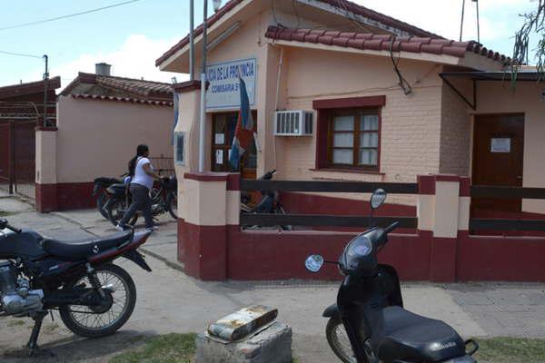 Motociclista atropelloacute a una mujer y los familiares casi lo apalearon