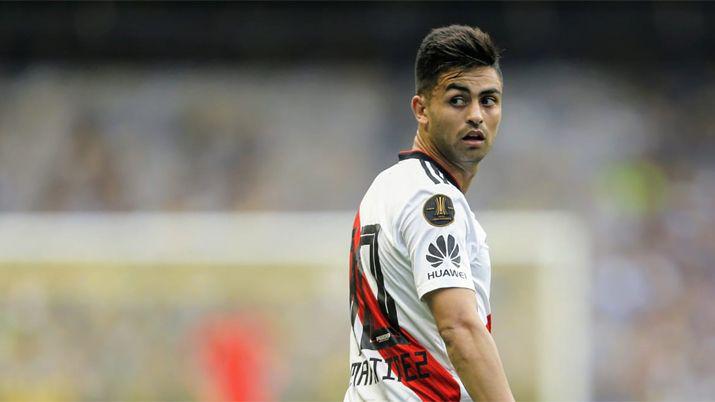 VIDEO  El enorme gesto de Pity Martiacutenez con hinchas de Boca